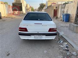 Peugeot 405